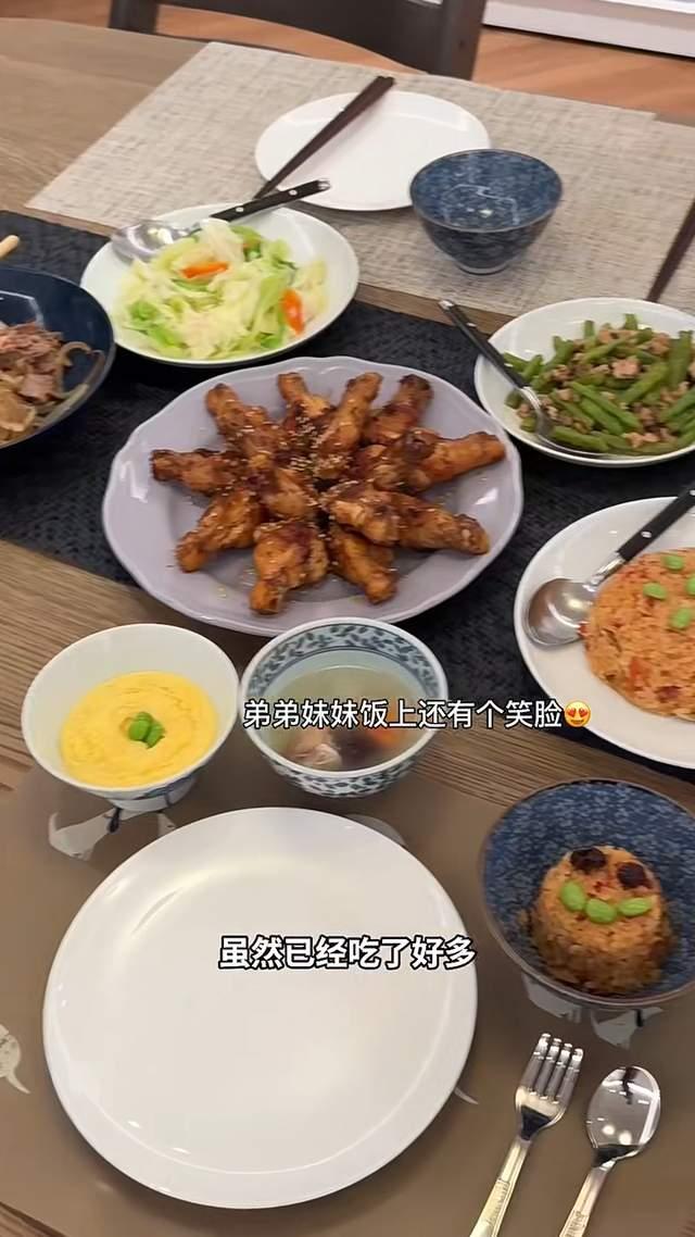 恩利回台北，后妈做了一桌好菜，93岁奶奶牙齿快掉光，庾澄庆疲惫