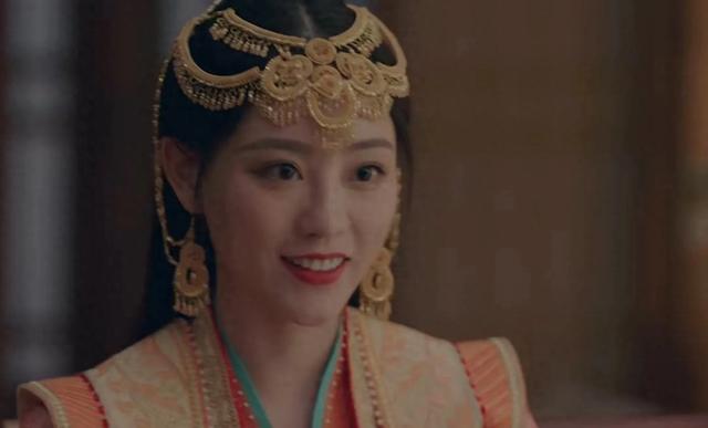 《流光引》《长乐曲》各看20集,一个好看,一个俗套