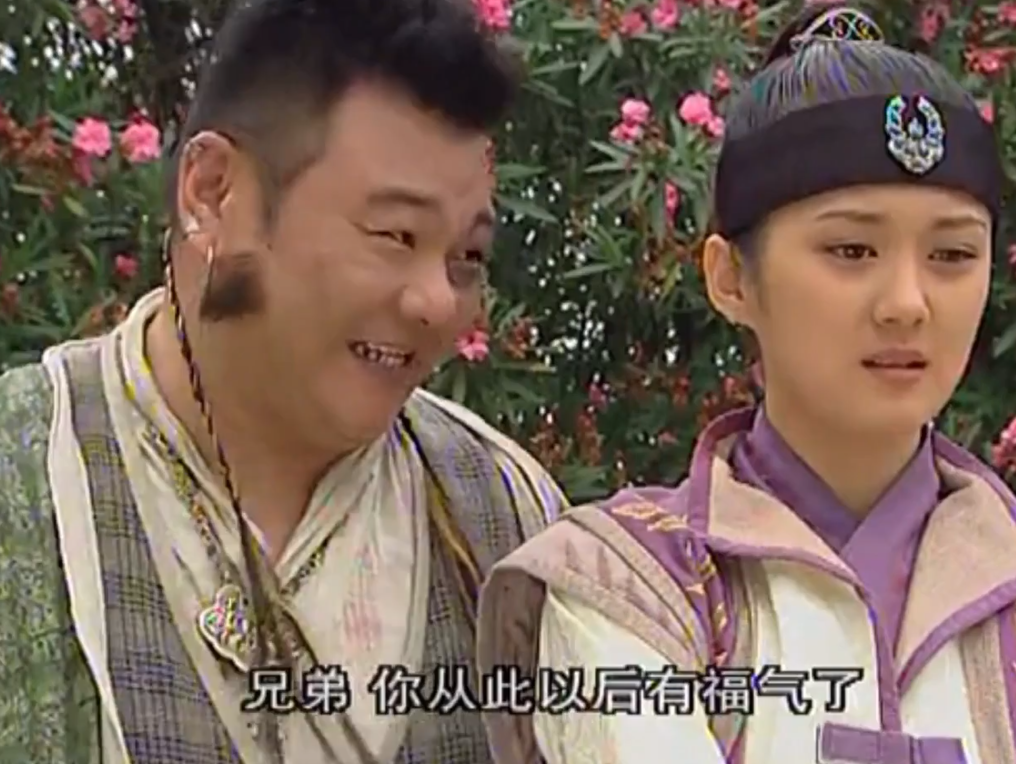 演员张立威告别仪式，无儿无女亲友为他送行，骨灰花葬回归自然