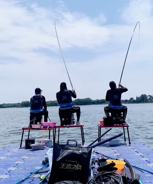 王者之战?组第一阶段比赛结束，创威低开高走，拿下总重第二