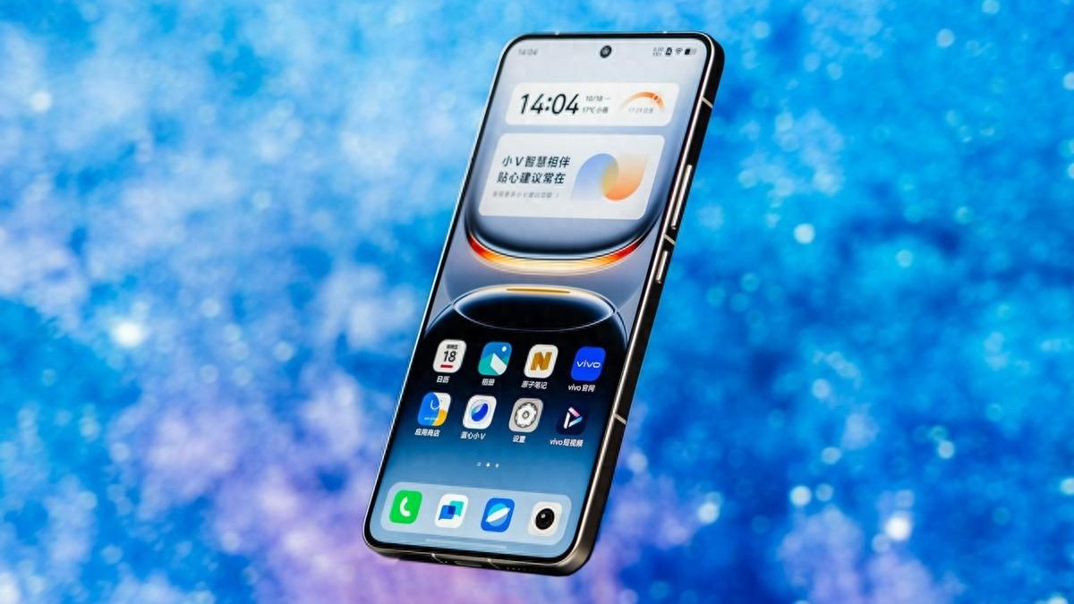 iQOO13即将亮相：可能是下半年唯一2K旗舰？还带京东方新护眼技术