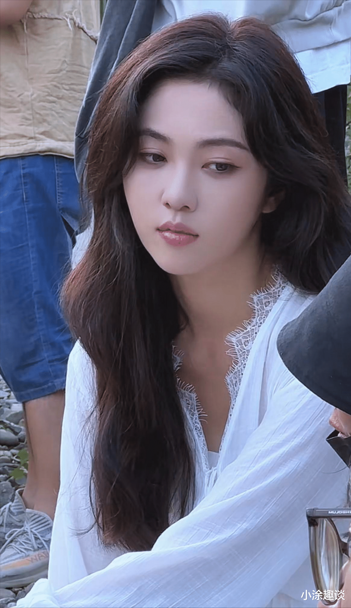 短剧界颜值担当：揭秘四位高挑气质女演员的成功之路