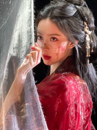 孟子义主演作品不多,但婚纱妆造却不少,哪款最令你心动?