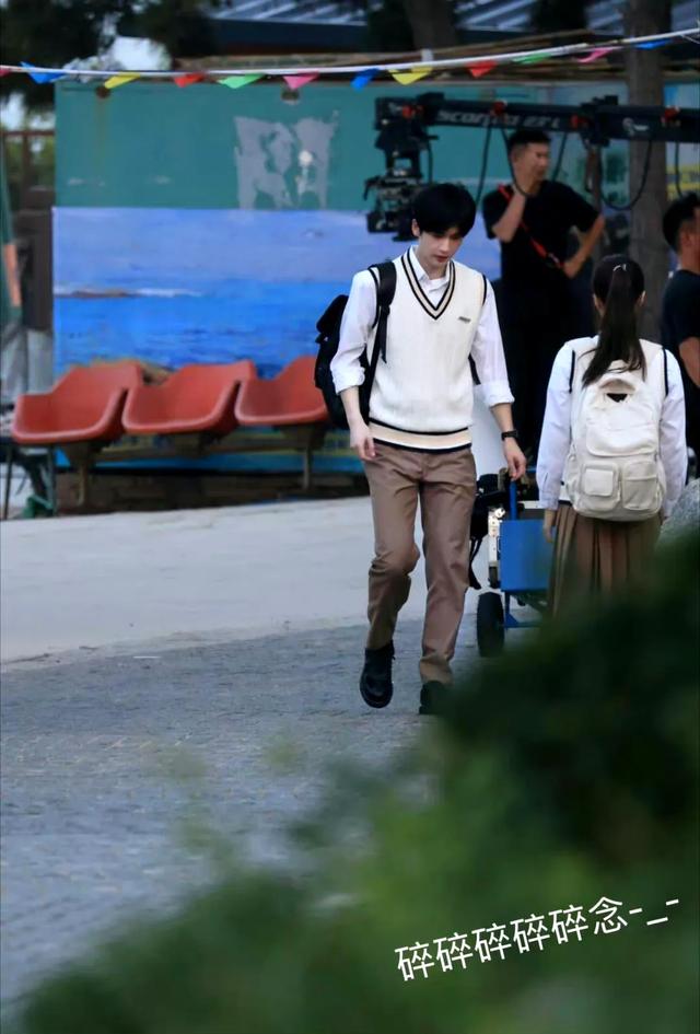 龚俊、林更新、关晓彤、白鹿、成毅、王一博、张凌赫、许凯