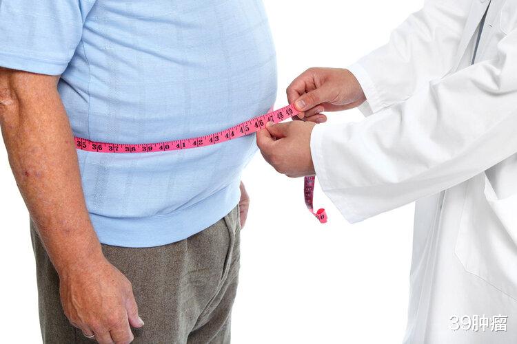 寿命与体重的关系被发现：50岁后，这样的体重刚刚好，你达标没