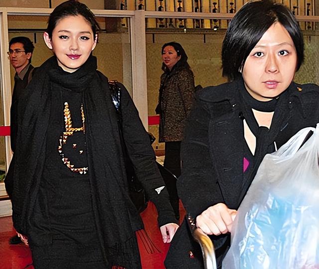 台娱人士在线解析:大S在台娱到底有没有黑色背景与靠山