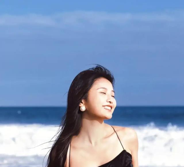 高文君——颜值天花板，这身材真的绝!