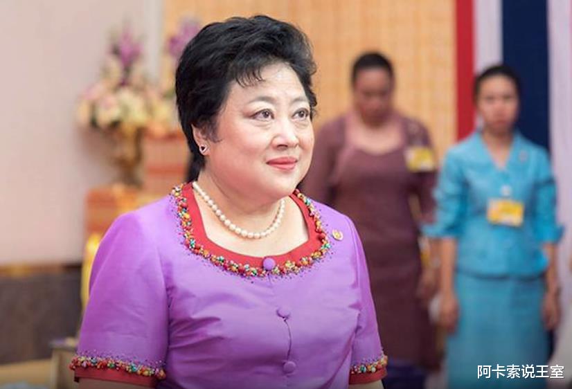 泰王原配颂妃发布庆生海报,生日冷清无人问津,王室前后态度截然不同