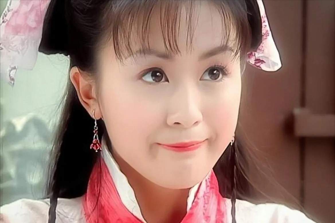 重温《笑傲江湖》，发现最漂亮的女配是《东北一家人》里的朱婷婷