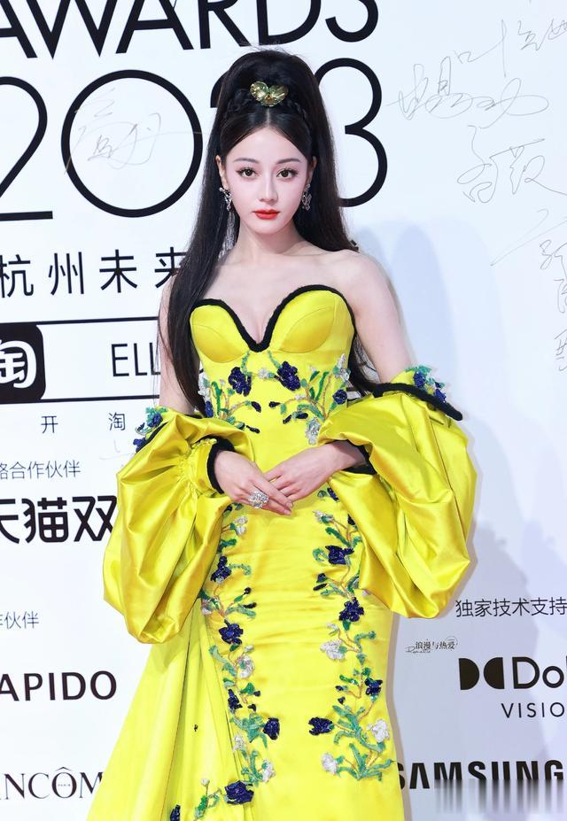 迪丽热巴好性感