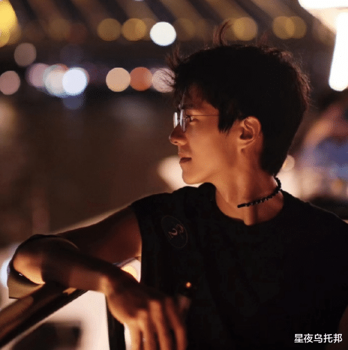 好家伙,这俩人终于分手了?