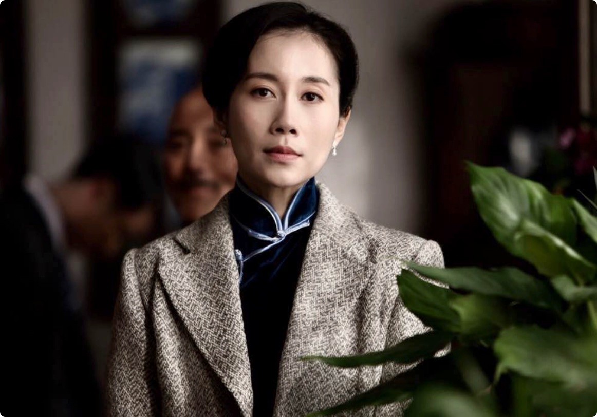 这一次,将50岁王艳的尴尬境况,展现得淋漓尽致