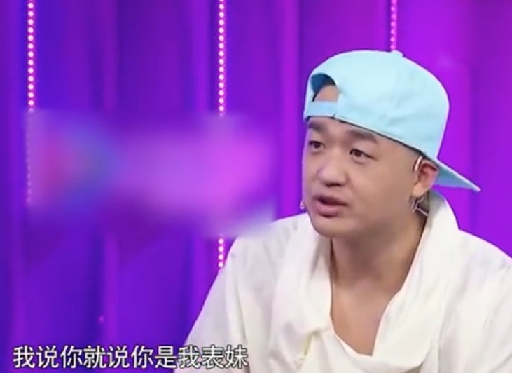 百花丛中过片叶都沾身，同时交往7个女友的包贝尔，可不简单！