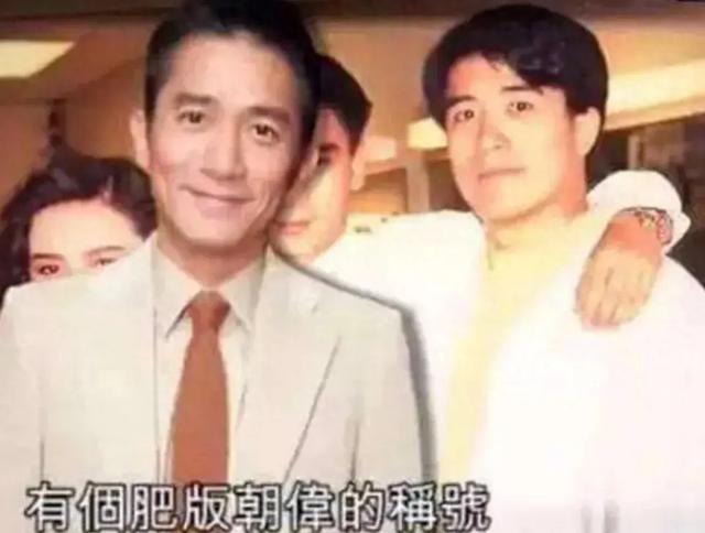 65岁香港男演员转行保安，月入15000：不跟人比，活得很好