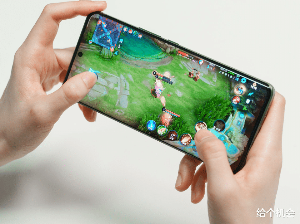 从7299元跌至4299元,小米一代机皇不要利润了,16G+1TB真的香