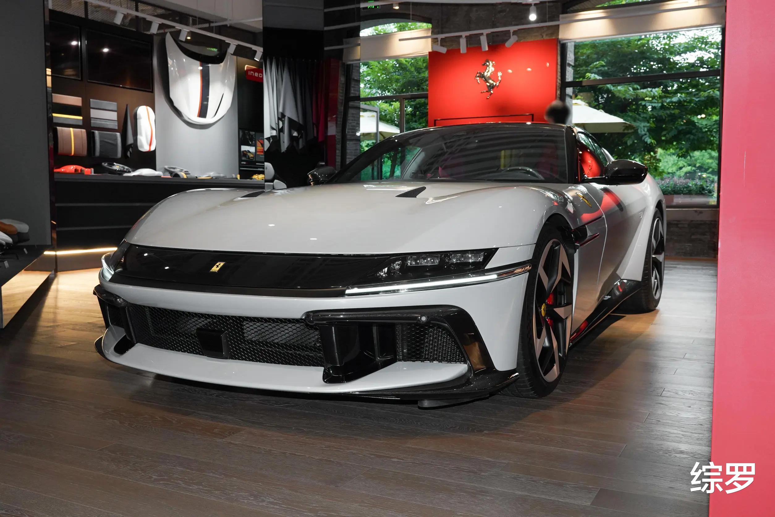 真正值得推荐的5款10缸12缸超级跑车