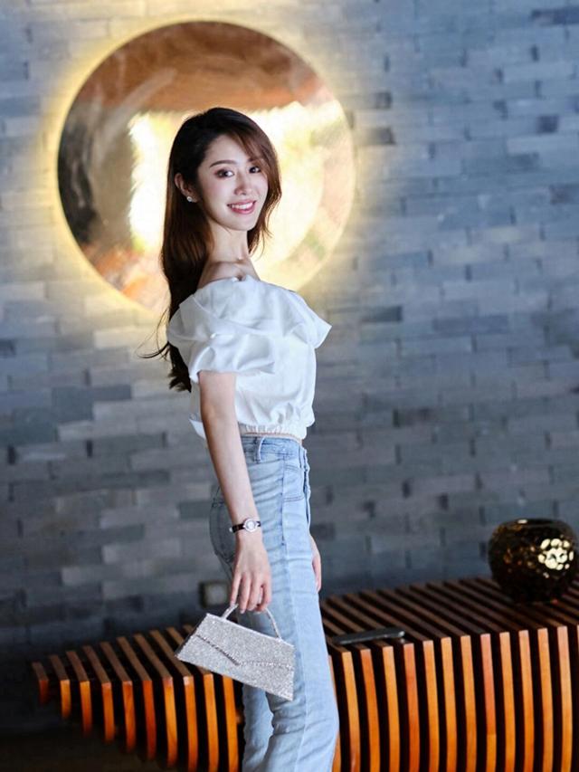 葛斯齐再爆料，指有男星试菜后“一起上厕所”，称其比黄子佼可恶