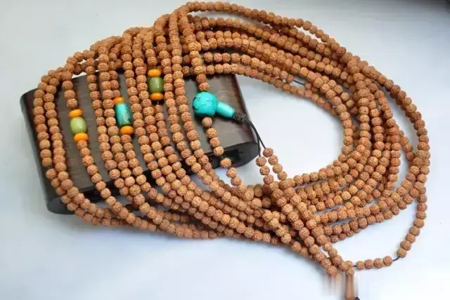 你又不是释永信,为什么要戴1080佛珠呢?