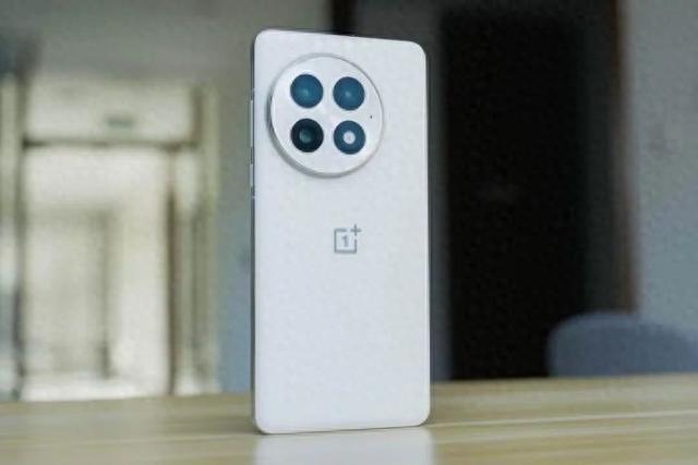 购机预算四千元该怎么选?真心推荐这两款性价比旗舰!