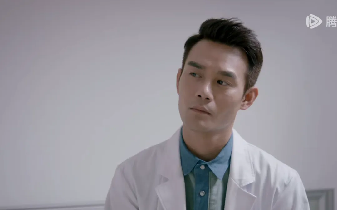 《欢乐颂》：为什么赵医生没有嫌弃反而一脸宠溺求复合呢？