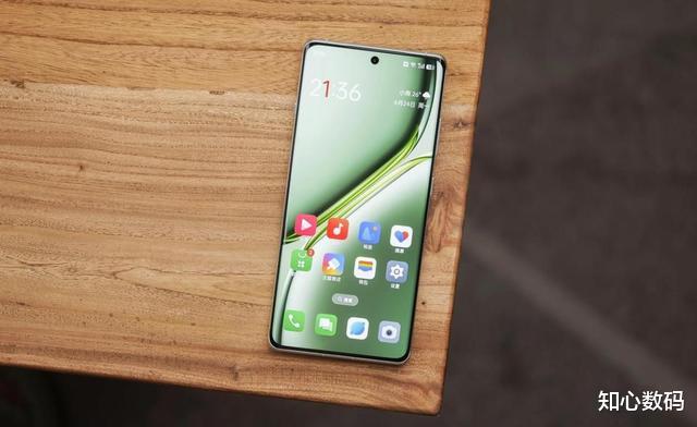 一加用力過猛，6100mAh+驍龍8Gen3，頂配旗艦價(jià)格創(chuàng)新低