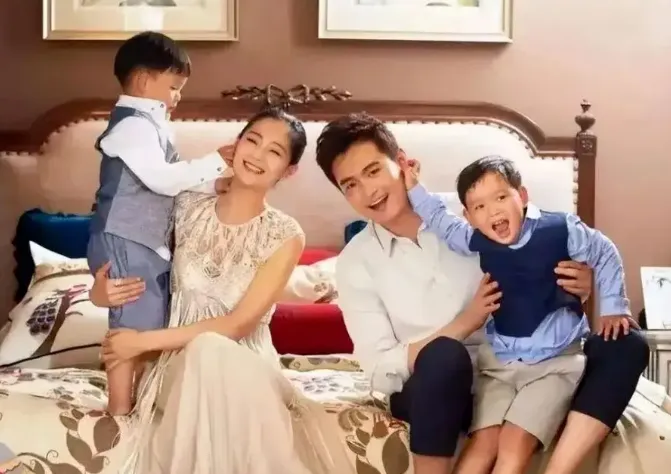 容嬷嬷儿子到底多帅？被妻子倒追5年，双胞胎儿子曝光我酸了！