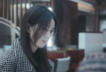 不会演别乱演,赵丽颖一个抽烟镜头,堪称教科书式表演