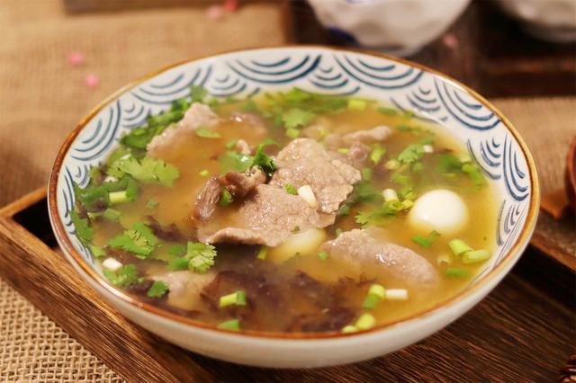 秋天，建议早餐少吃馒头稀饭，多吃4样高蛋白，提高身体抵抗力