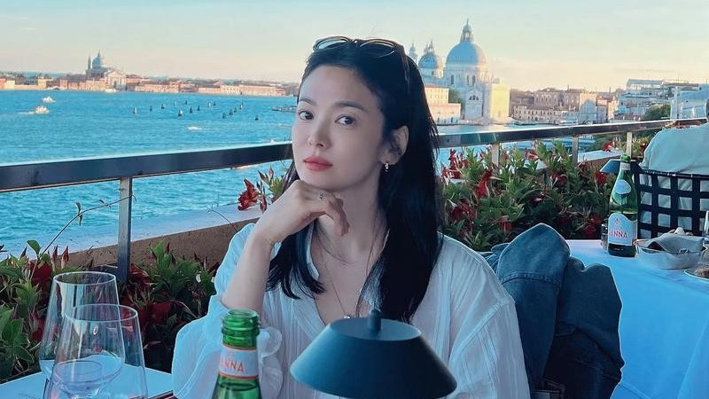 宋仲基谈二婚，妻子婚后住娘家对婆婆不尊重，1岁儿子说意大利语