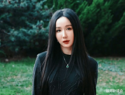 她这恋情一公开,全网集体送祝福!