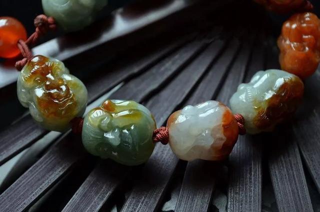 为什么翡翠手串一定要是18颗？