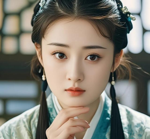 徐璐版林黛玉,一双明眸犹如秋水,含情脉脉又带着淡淡的忧伤。