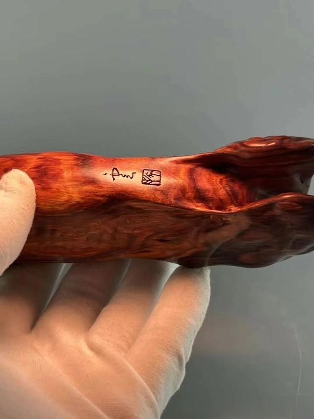 黄花梨材质《飞黄腾达》