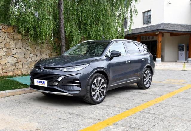 中大型SUV！腾势N8正式上市！