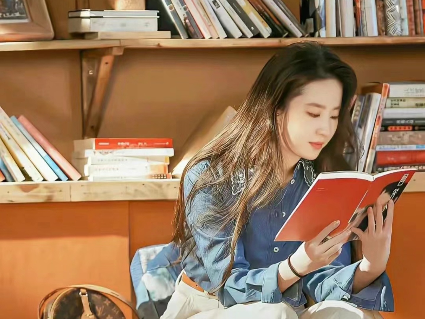 神仙姐姐刘亦菲分享保持容貌：女人的心态比外表年龄重要