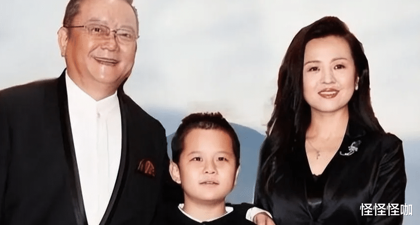 王刚以为有了儿子可以安度晚年，现如今的状况却让人感叹！