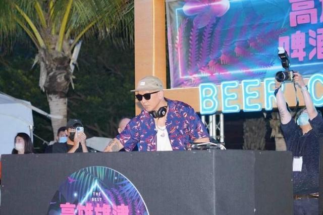 台娱人士在线解析:大S在台娱到底有没有黑色背景与靠山