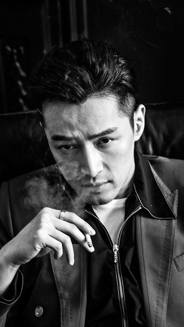 薛佳凝:分手15年后胡歌娶妻生子,她却选择出家,背后辛酸无人知