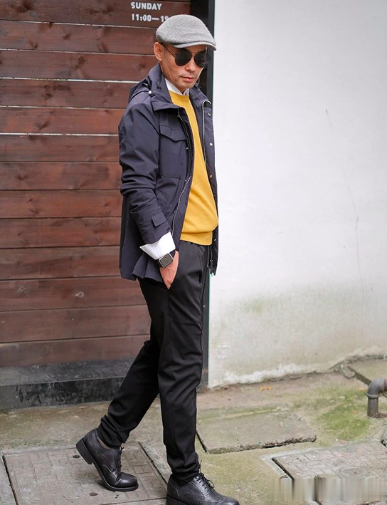 中年男人,上了年纪后,劝你:裤要松、发要卷,帅得高级又显年轻