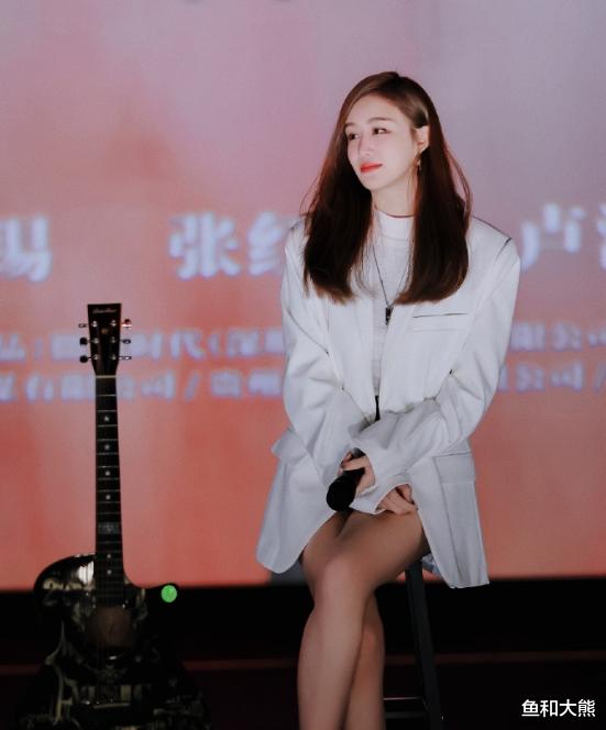 秦霄贤被曝出轨事件升级,女方放锤要道歉,男方开潮牌店照常捞金