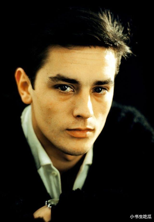 阿兰德龙的初恋99岁了,回忆起往事,她说:阿兰德龙对我很温柔