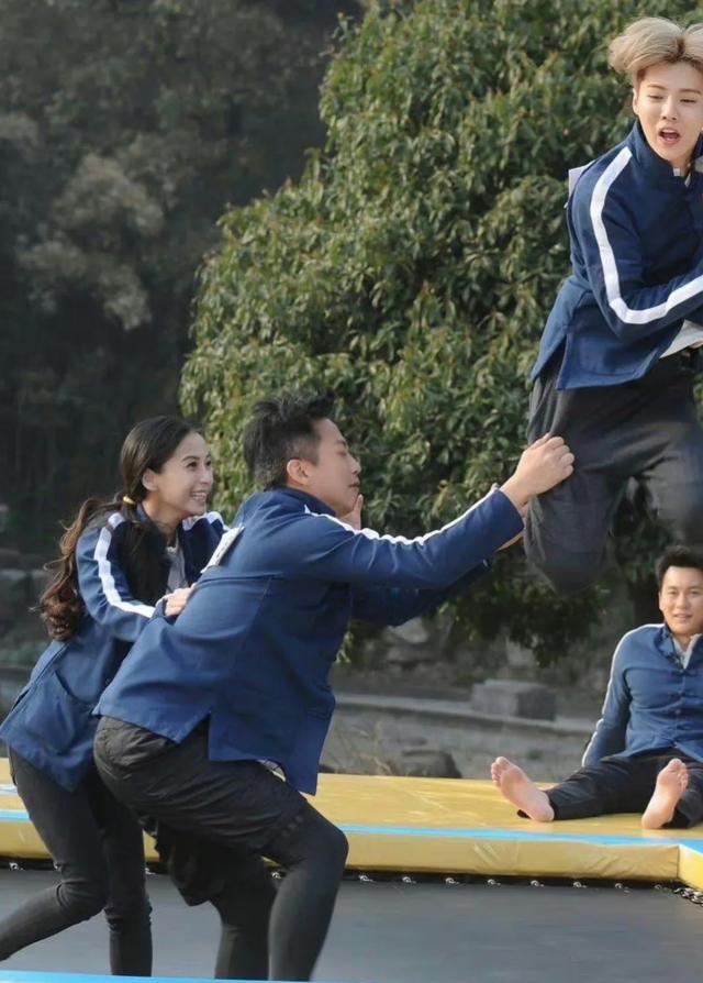 春晚|网友:以前的跑男为了欢乐,现在的跑男只剩下配合 ?