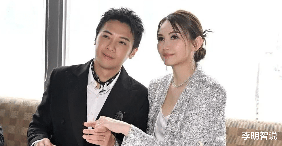 TVB男星与太太正式结婚成为合法夫妻,预告明年补办婚礼宴请亲友