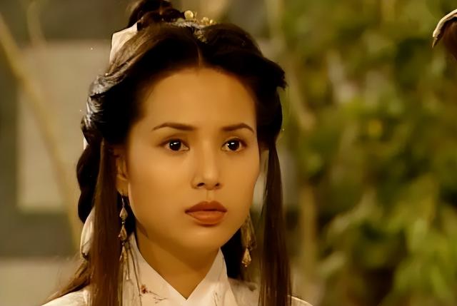 她一生不仅被老头“白睡”10年，还倒贴上亿，如今的下场令人唏嘘