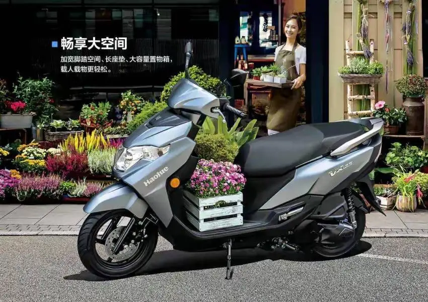 预算1万，踏板摩托车怎么选？本田、豪爵、铃木、雅马哈四大车型推荐