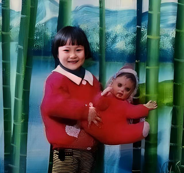 “靠嫁人翻身”的张馨予:她老公何捷,确实很牛!