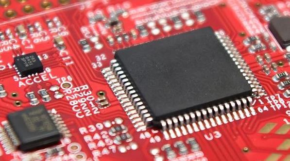 美国对华芯片限制,国内3家手机企业,到底是谁受到了影响?