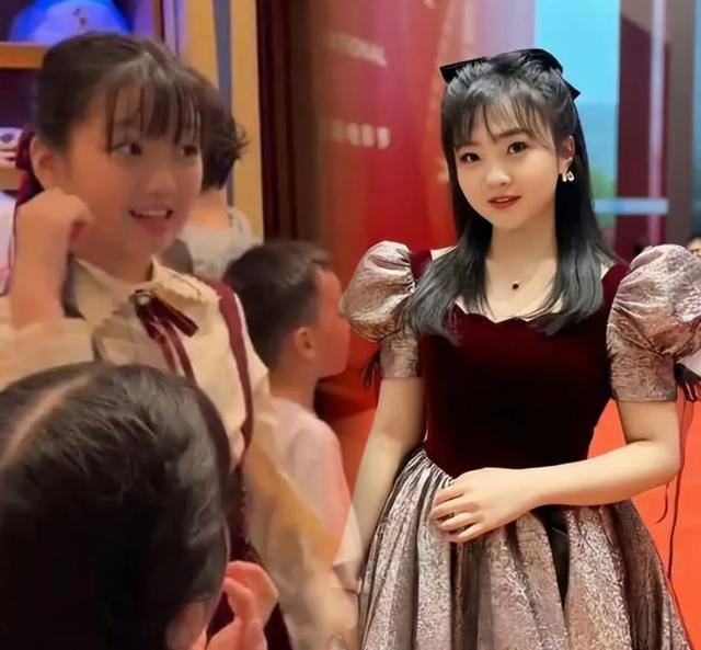 网友偶遇11岁阿拉蕾，被夸等比例长大的美女 有评论说撞脸林妙可