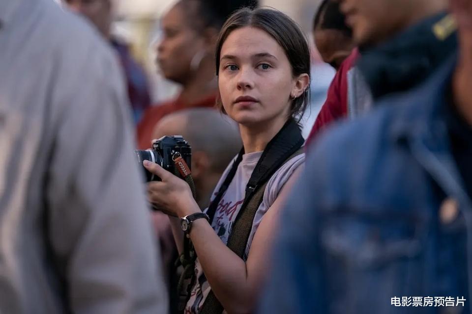 票房剑指3亿，港片《谈判专家》预售夺冠，刘德华端午档险胜肖央