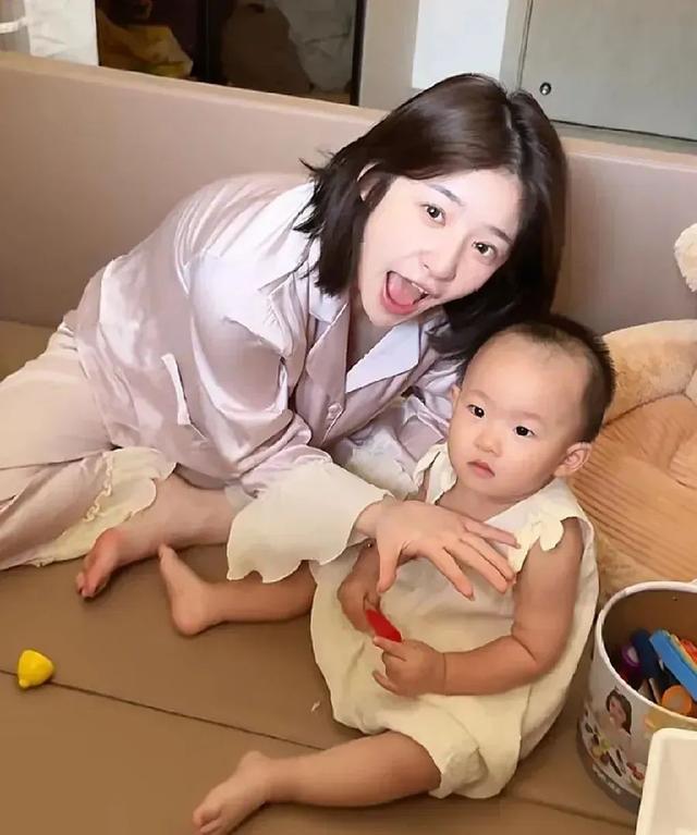 看了黄一鸣住进豪宅,才知道:闪闪不会走上“小龙女”的老路!